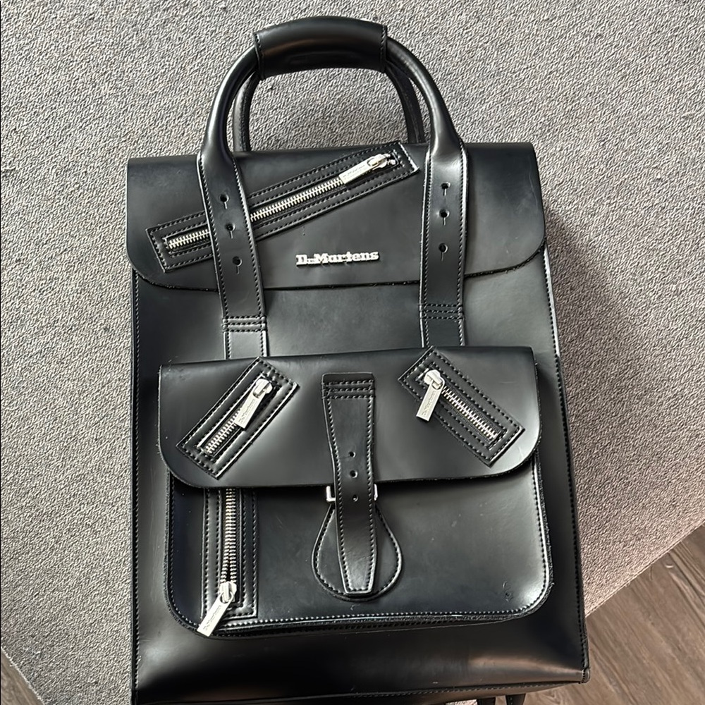 Dr. Martens Black Leather Backpack with Sleek Zipper design